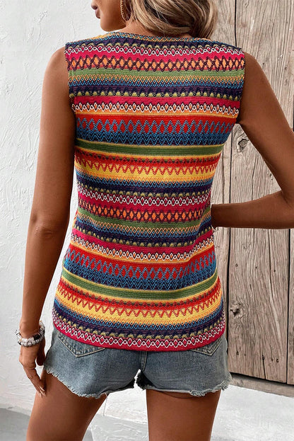 Wavy Round Neck Sleeveless Top